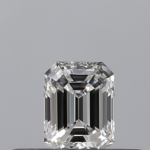 0.23 carat E-VVS2 Natūralus Emerald Deimantas (1)