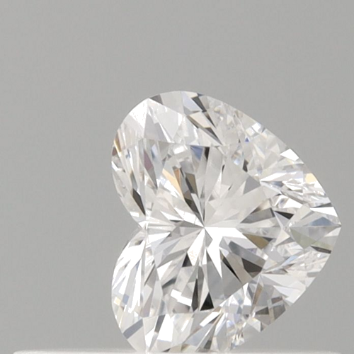 0.32 carat D-VVS2 Natūralus Heart Deimantas (1)
