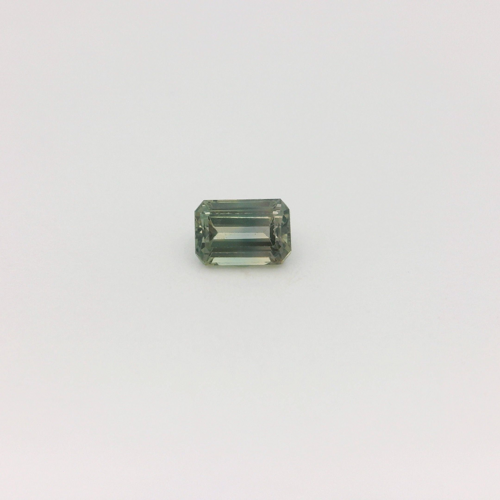 0.5 carat GREEN STEP cut Octagonal Safyras (1)