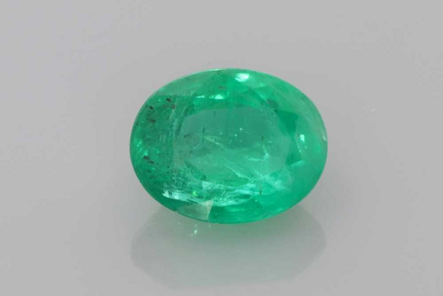 2.26 carat GREEN Oval Smaragdas (1)