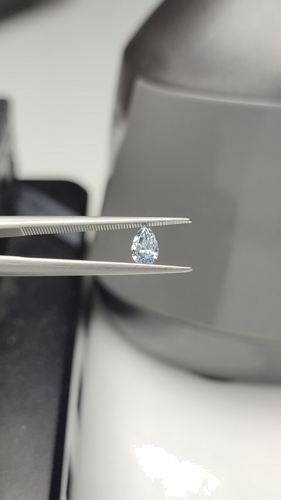 0.2 carat Fancy Intense  Blue-SI1 Natūralus Pear Deimantas (1)