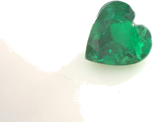 0.6 carat GREEN Heart Smaragdas (1)