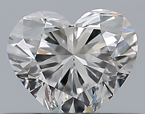 0.32 carat E-VVS2 Natūralus Heart Deimantas (1)
