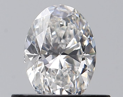 0.5 carat D-VVS2 Natūralus Oval Deimantas (1)