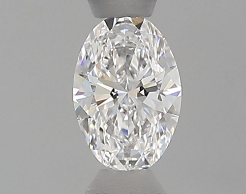 0.4 carat D-VVS2 Natūralus Oval Deimantas (1)