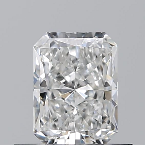0.56 carat F-IF Natūralus Radiant Deimantas (1)