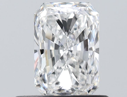 0.6 carat E-VS2 Natūralus Radiant Deimantas (1)