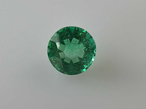 1.09 carat GREEN Round Smaragdas (1)