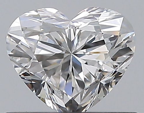 0.53 carat D-VVS2 Natūralus Heart Deimantas (1)