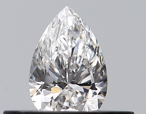 0.26 carat E-VVS2 Natūralus Pear Deimantas (1)
