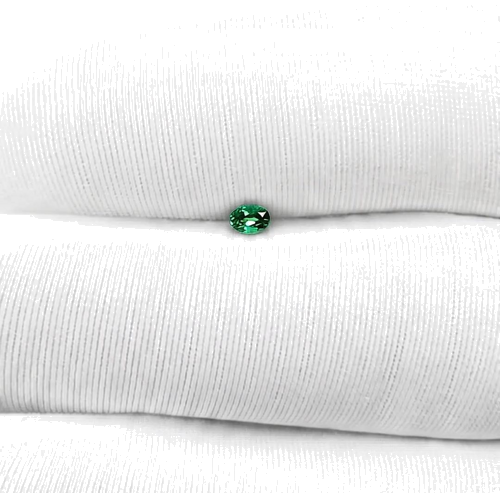 0.16 carat GREEN Oval Alexandrite (1)