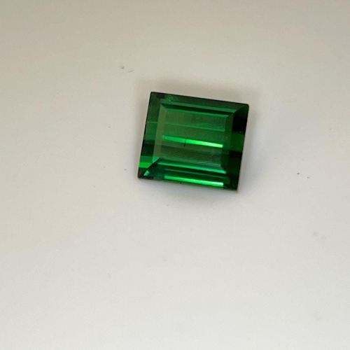 2.38 carat GREEN Baguette Tourmaline (1)