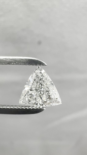 0.52 carat G-SI1 Natūralus Triangular Deimantas (1)