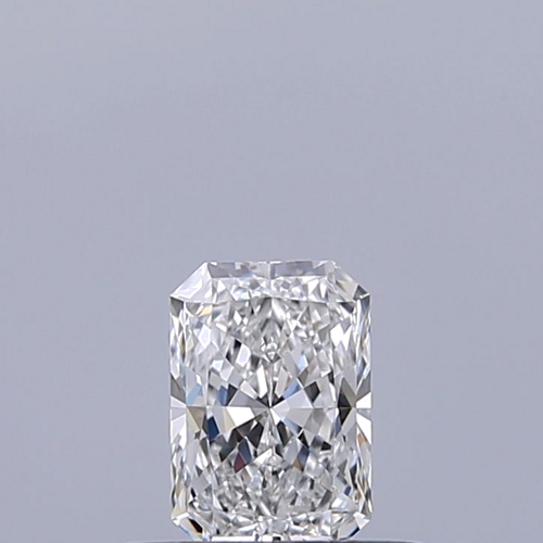 0.32 carat E-VS1 Natūralus Radiant Deimantas (1)