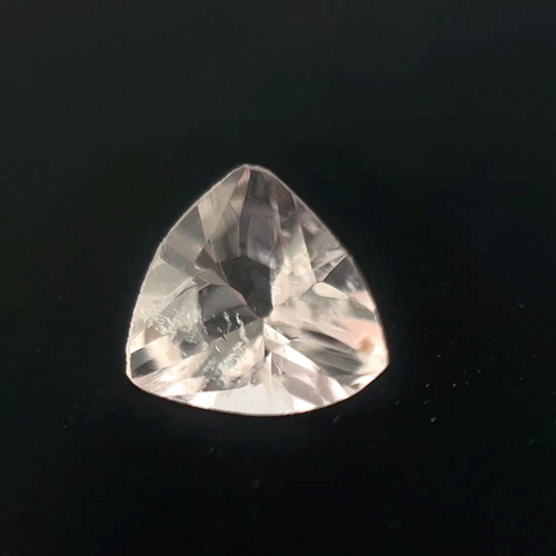 0.57 carat PINK Trilliant Morganite (1)