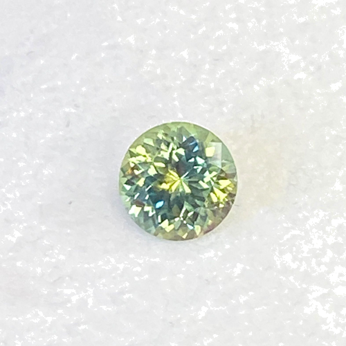 0.66 carat GREEN Round Safyras (1)