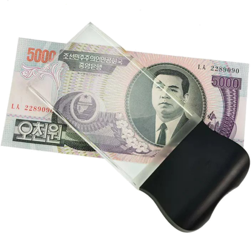 Компактна, джобна лупа 7x с LED осветление (4)