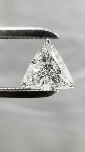 0.51 carat G-SI1 Natūralus Triangular Deimantas (1)