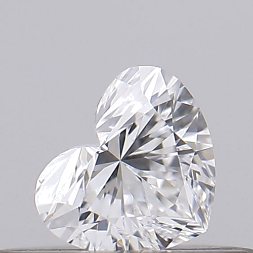 0.19 carat D-VVS2 Natūralus Heart Deimantas (1)