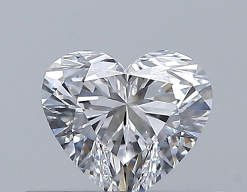 0.33 carat D-VVS1 Natūralus Heart Deimantas (1)
