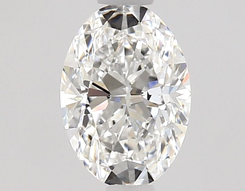 0.65 carat E-VVS1 Natūralus Oval Deimantas (1)
