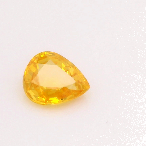0.36 carat YELLOW Pear Safyras (1)
