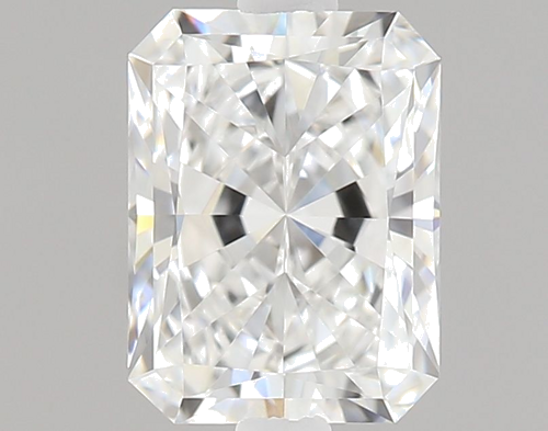 0.7 carat E-VS1 Natūralus Radiant Deimantas (1)