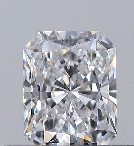 0.33 carat D-IF Natūralus Radiant Deimantas (1)