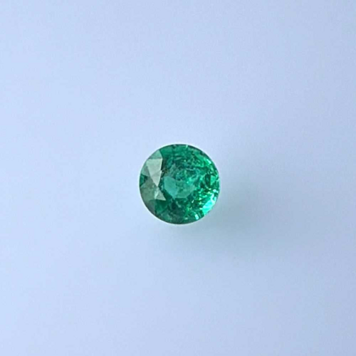 0.41 carat GREEN Round Smaragdas (1)