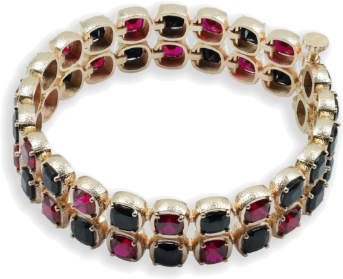 Gold bracelet with rubies and black onyx (2)
