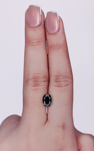 1.11 carat Fancy Black-VVS2 Natūralus Oval Deimantas (1)