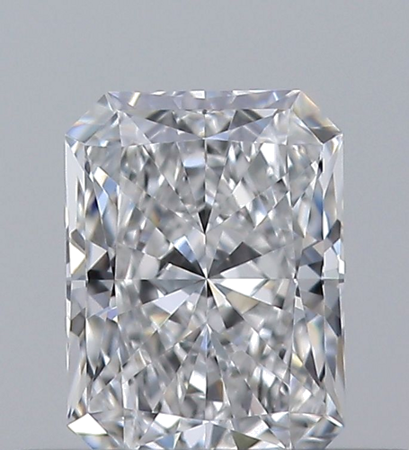 0.33 carat E-IF Natūralus Radiant Deimantas (1)