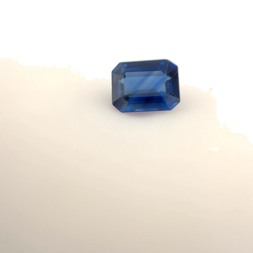0.5 carat BLUE Emerald Safyras (1)