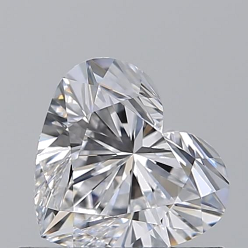 0.7 carat D-VVS1 Natūralus Heart Deimantas (1)