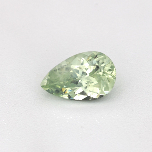 0.25 carat GREEN Pear Safyras (1)