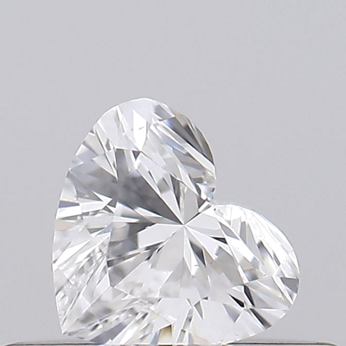 0.23 carat E-VS2 Natūralus Heart Deimantas (1)