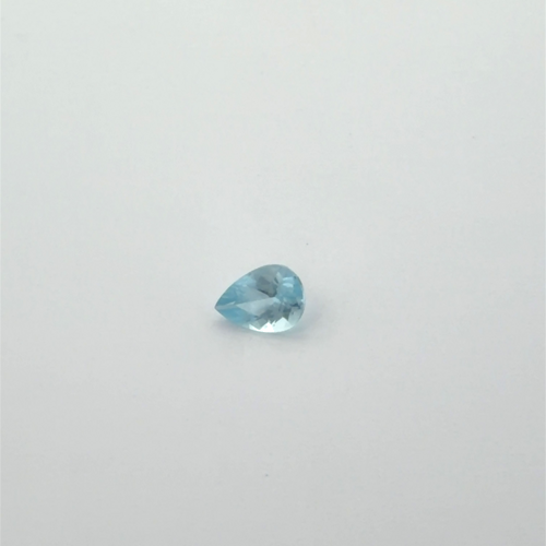 0.61 carat BLUE Pear Aquamarine (1)
