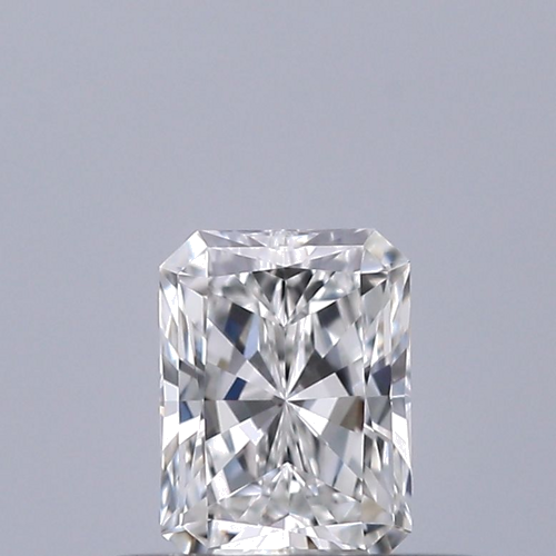 0.31 carat E-VVS2 Natūralus Radiant Deimantas (1)