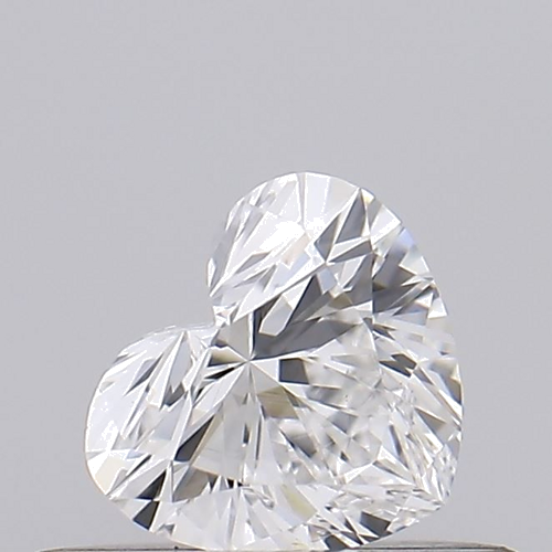 0.27 carat E-VVS2 Natūralus Heart Deimantas (1)
