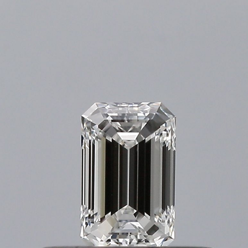 0.24 carat E-VVS2 Natūralus Emerald Deimantas (1)