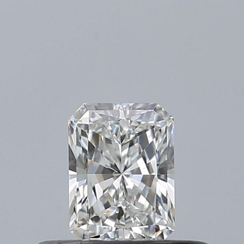 0.3 carat E-VS1 Natūralus Radiant Deimantas (1)
