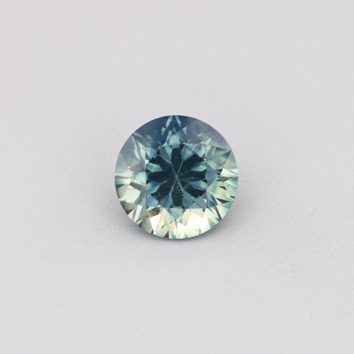 0.65 carat GREEN Round Safyras (1)