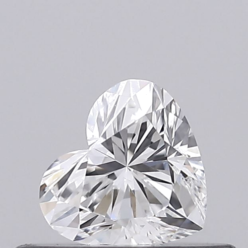 0.26 carat E-VS2 Natūralus Heart Deimantas (1)
