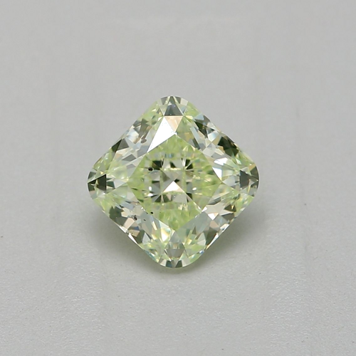 0.48 carat Fancy Light Green-SI2 Natūralus Radiant Deimantas (1)