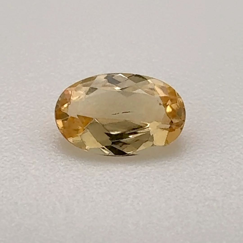 0.475 carat YELLOW Oval Topaz (1)