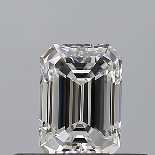 0.36 carat E-VVS2 Natūralus Emerald Deimantas (1)