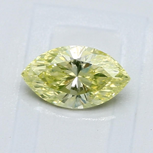 0.6 carat Fancy Greenish Yellow-VS2 Natūralus Marquise Deimantas (1)