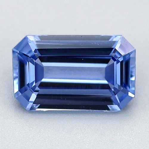 0.47 carat BLUE Emerald Safyras (1)