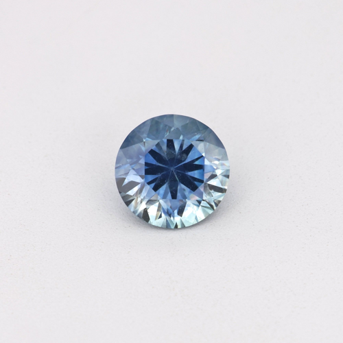 0.61 carat BLUE Round Safyras (1)