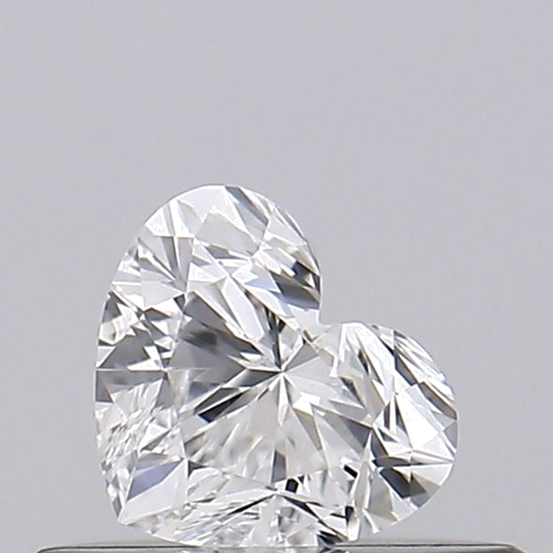 0.25 carat G-VVS2 Natūralus Heart Deimantas (1)